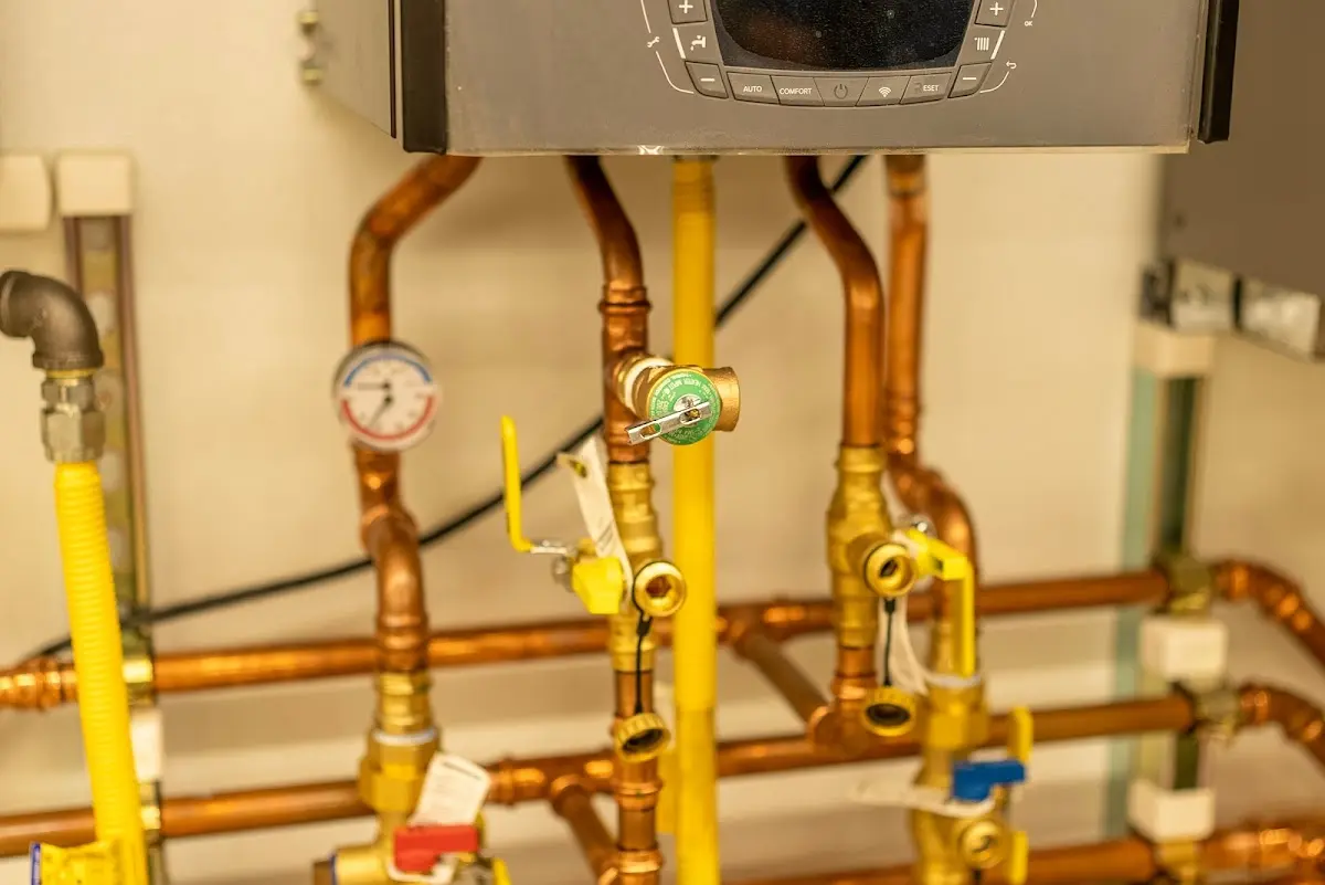 Licensed technician providing Sewer Cleanout for a homeowner in Riviera Beach